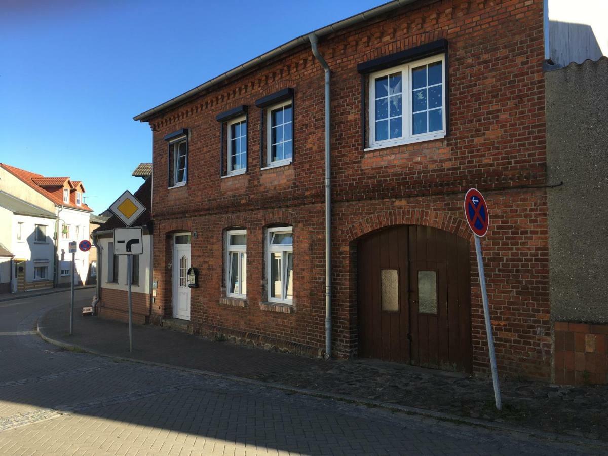 Ferienwohnung Kroepelin Eksteriør billede